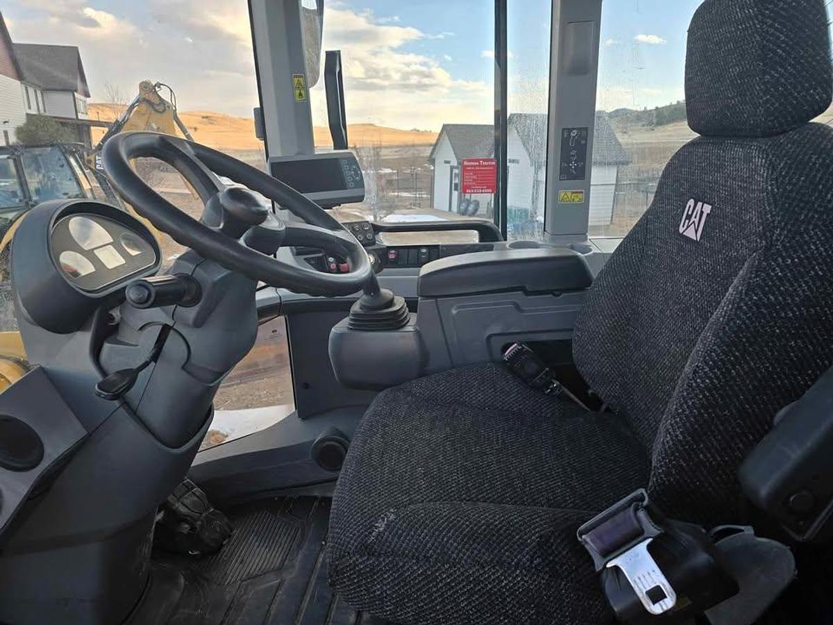 Used 2014 Cat 938K Front End Loader