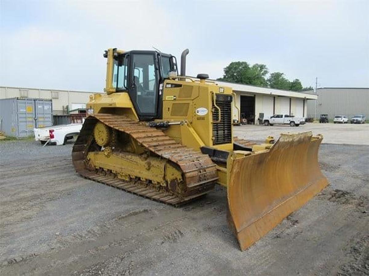 Used 2019 CATERPILLAR D6N LGP
