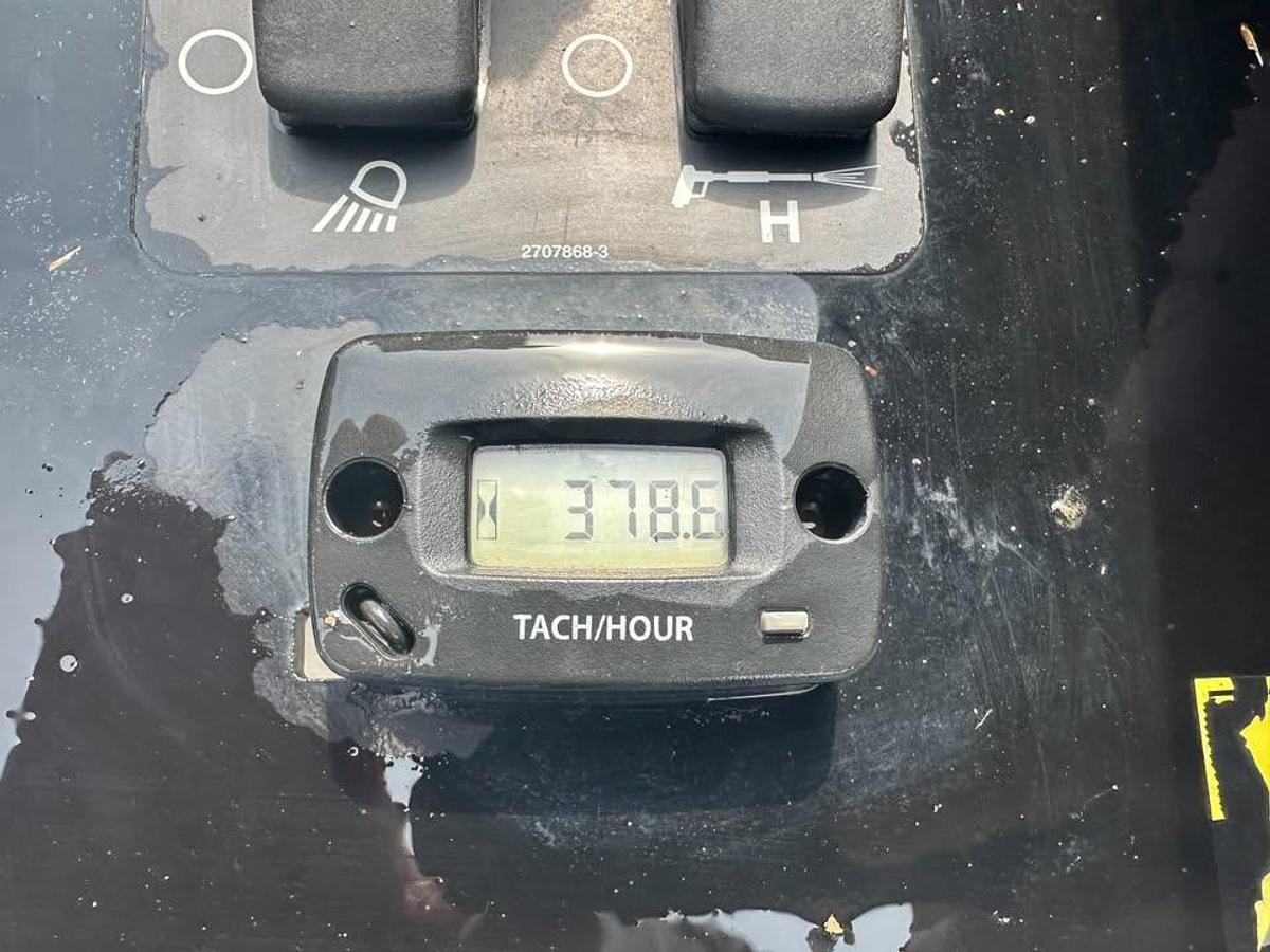 Used 2020 Ditch Witch HX30G