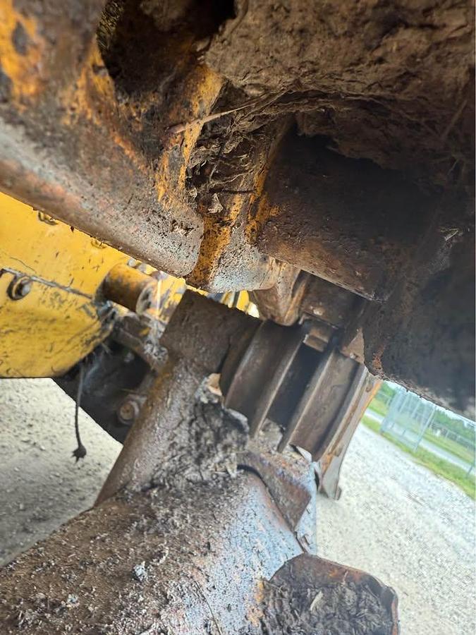 Used Caterpillar D3C XL