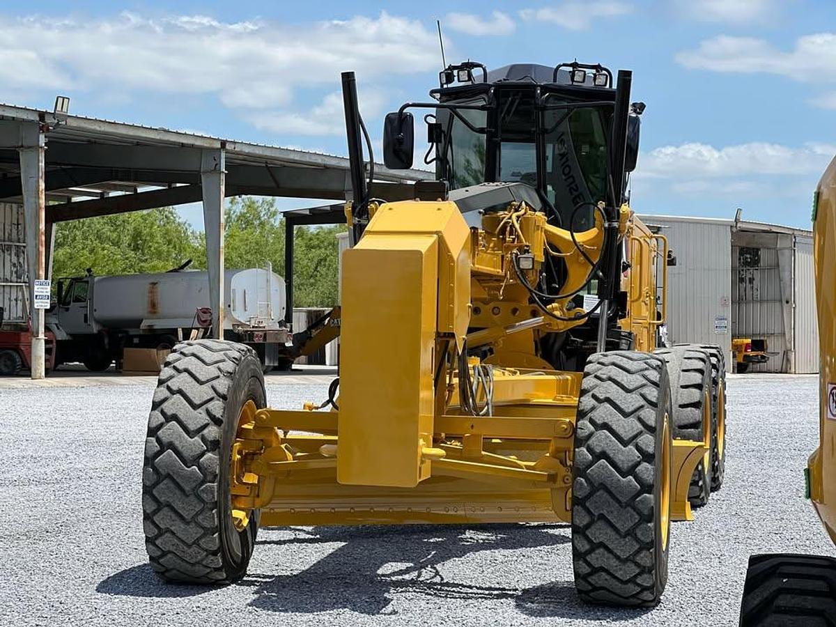 Used 2015 CAT 140M3 Motor Grader