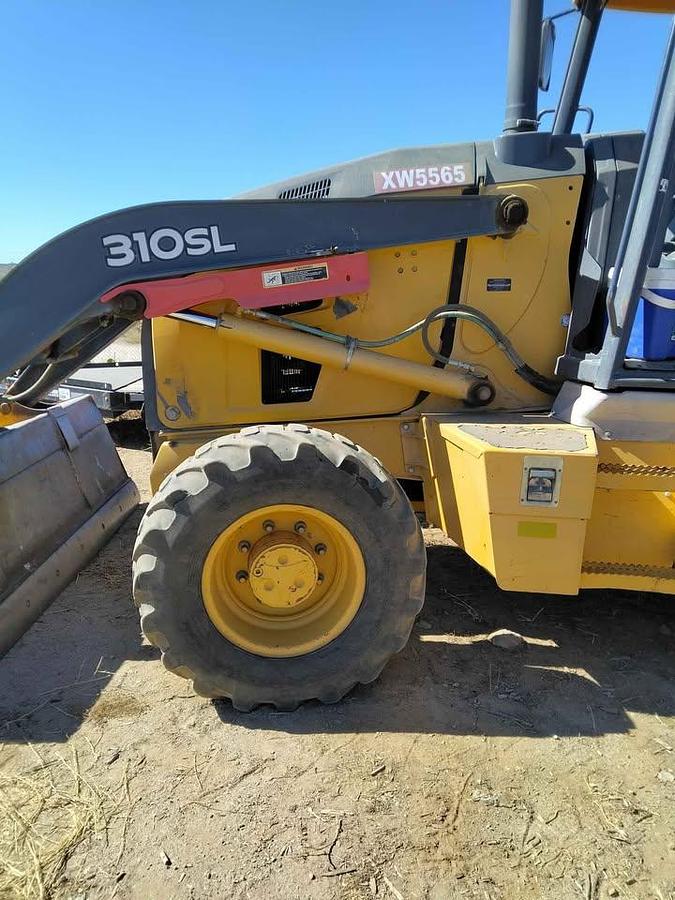 Used 2016 John Deere 310SL