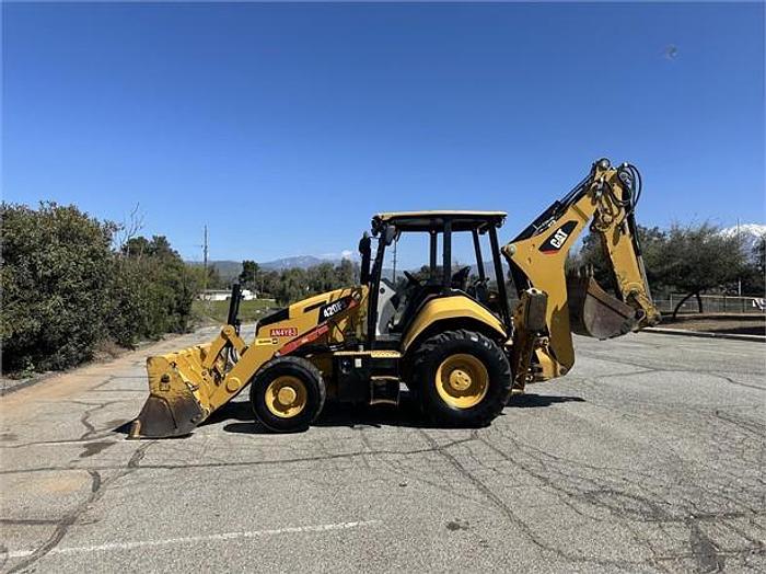 Used 2014 CATERPILLAR 420F2