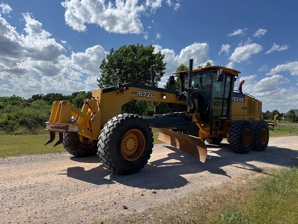 Used 2012 John Deere 672G