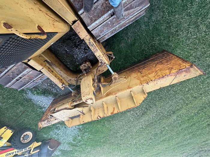 Used 2005 Caterpillar D6N LGP