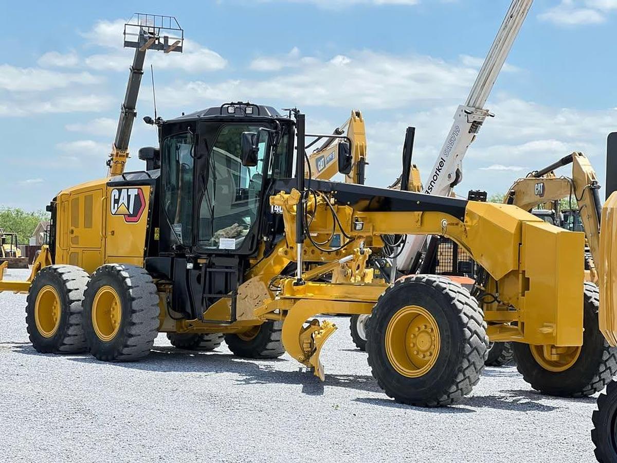 Used 2015 CAT 140M3 Motor Grader