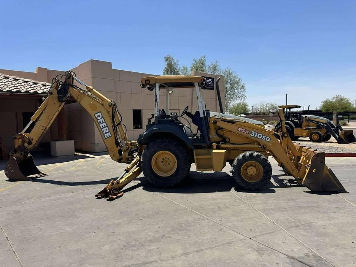 Used 2003 John Deere 310SG