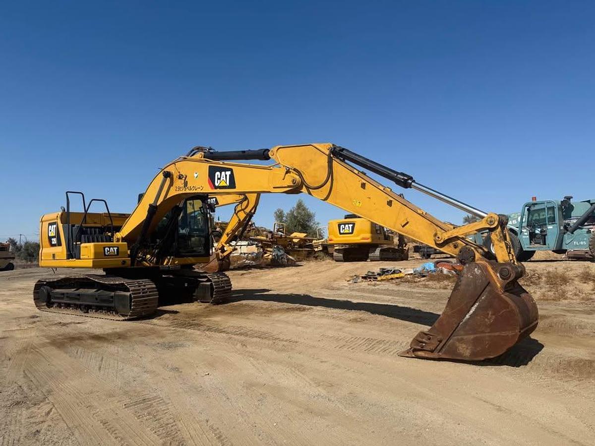 Used 2019 CAT 320 Excavator