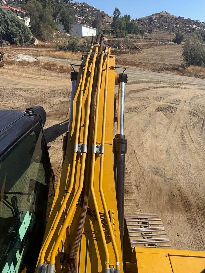 Used 2019 CAT 320 Excavator