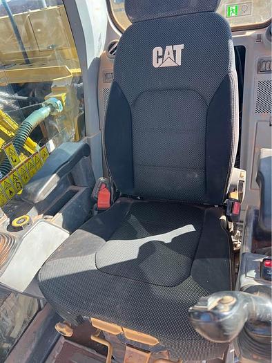 Used 2018 Cat 320
