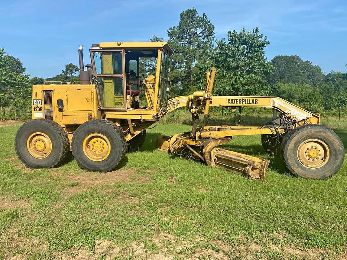 Used 1994 Caterpillar 120G Motor Grader