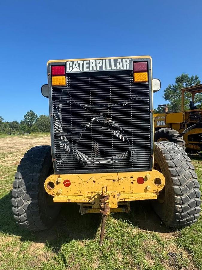 Used 2003 Caterpillar 140H