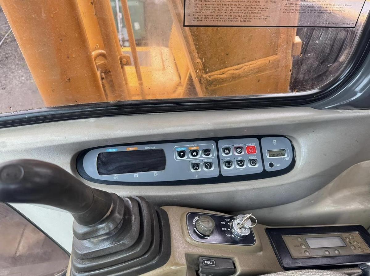 Used 2005 Case CX130