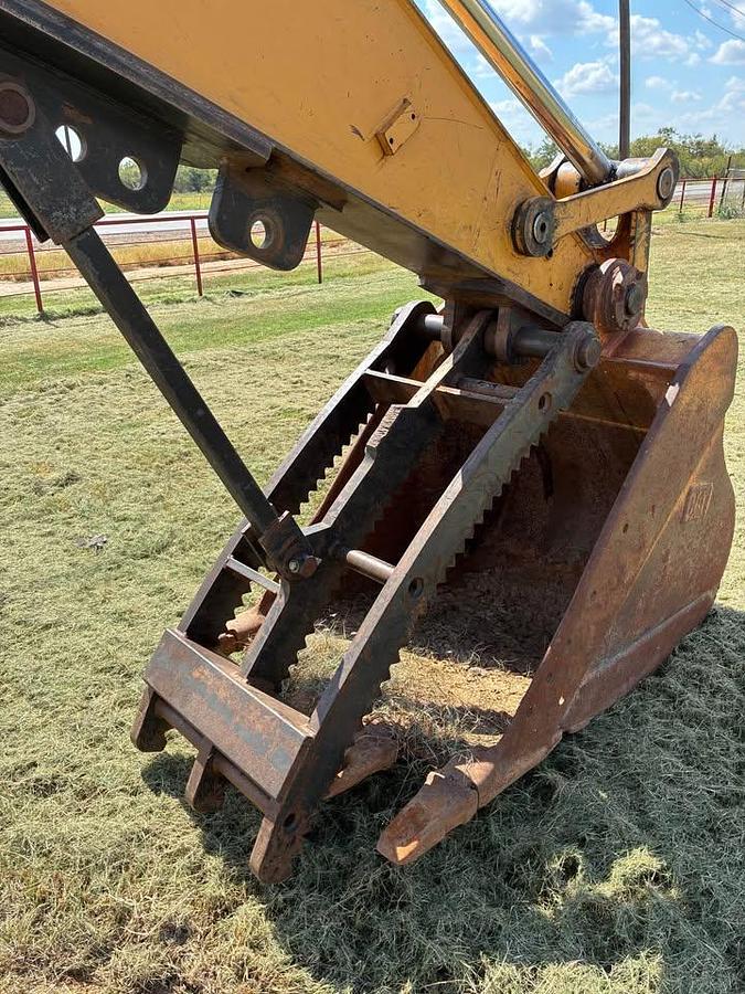 Used 2008 Caterpillar 320D L