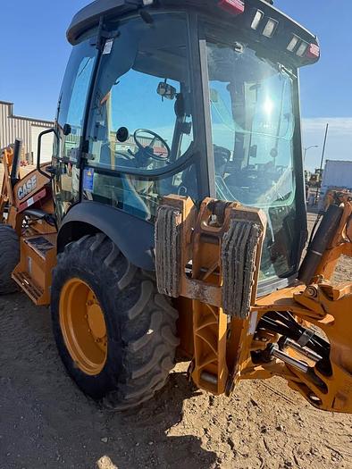 Used 2016 Case 580N EP