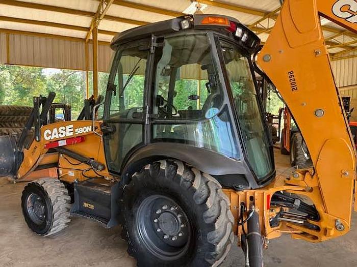Used 2018 Case 580N EP