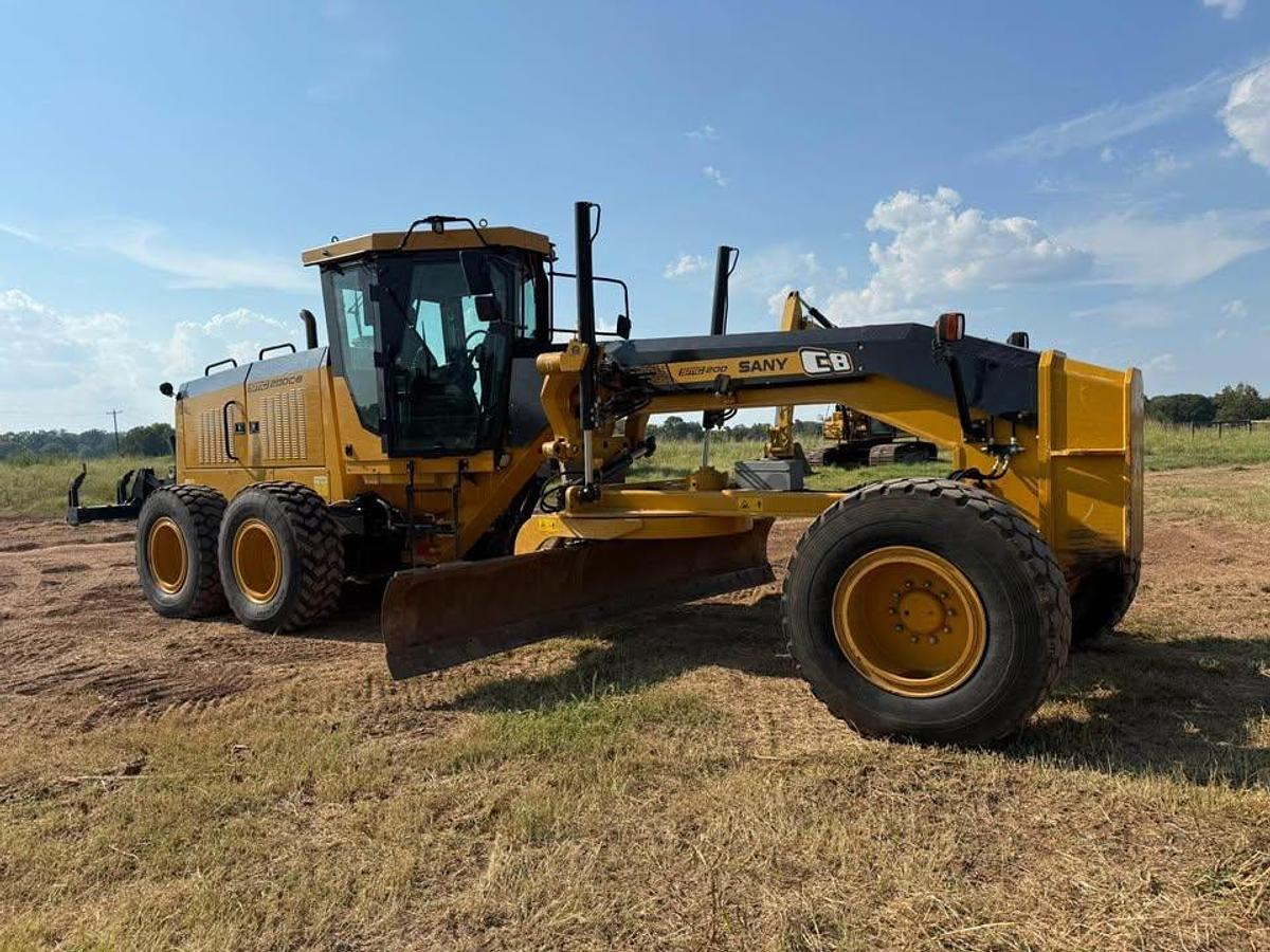 Used 2021 Sany SMG 200-8