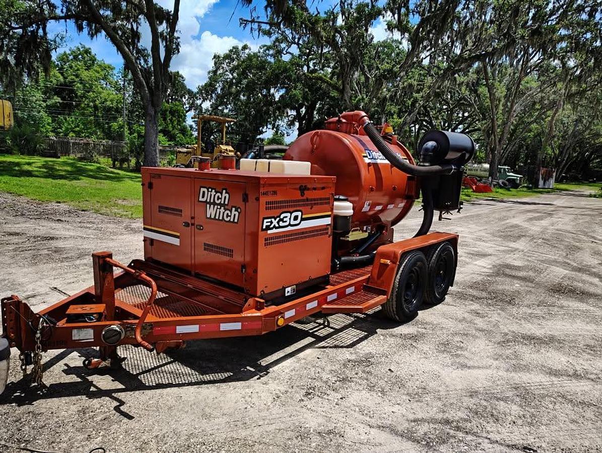 Used 2011 Ditch Witch FX30
