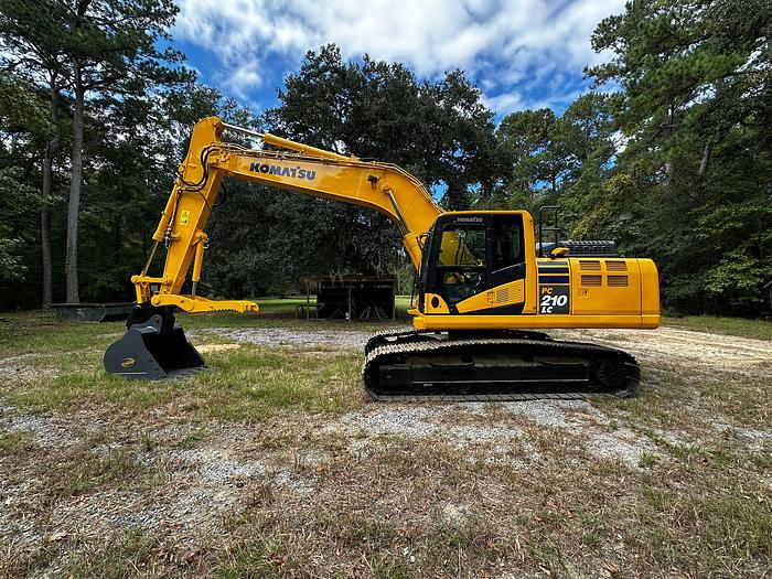Used 2018 Komatsu pc210 lc-11