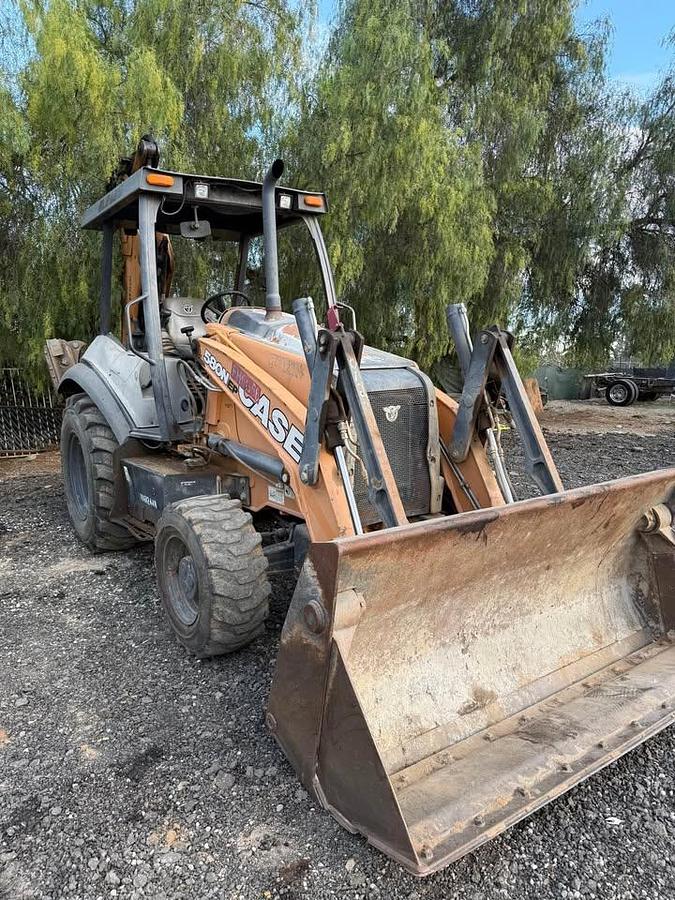 Used 2017 Case 580N EP