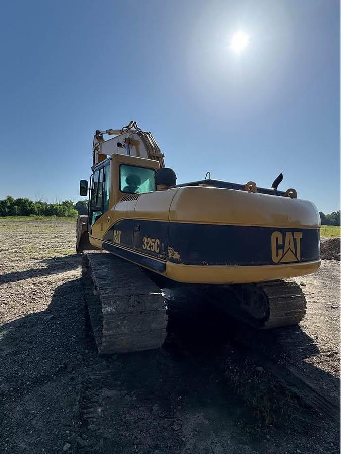 Used 2006 Caterpillar 325C