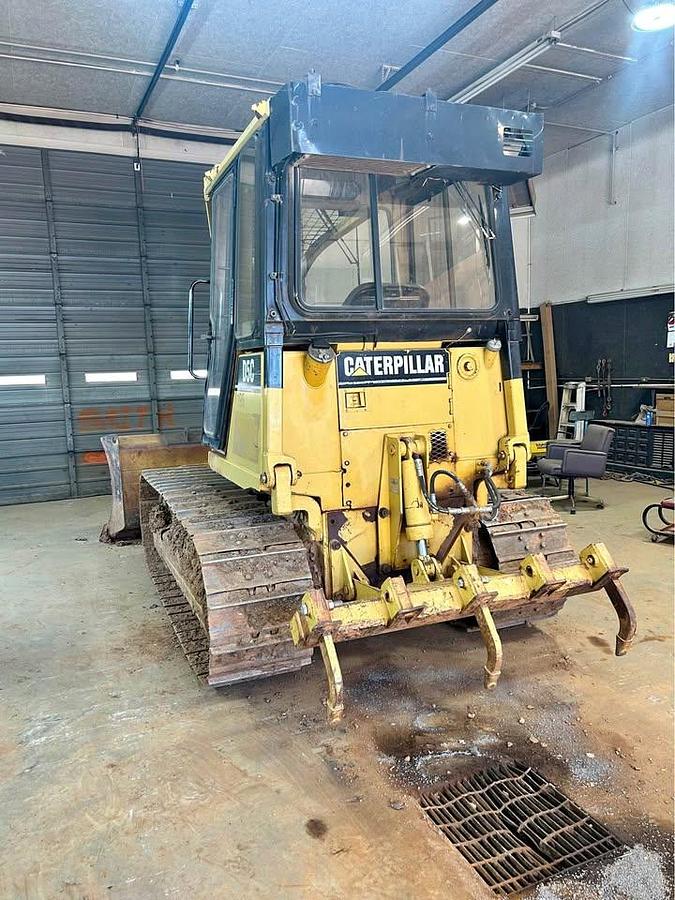 Used Caterpillar D5C