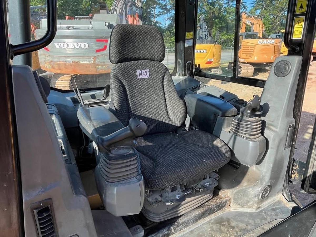 Used 2018 Caterpillar D5K2 LGP