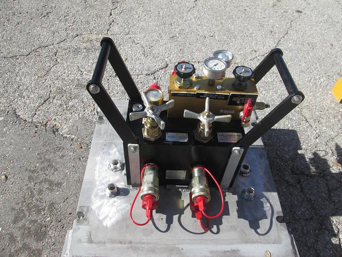 Used 2 Hydraulic Hose Reels