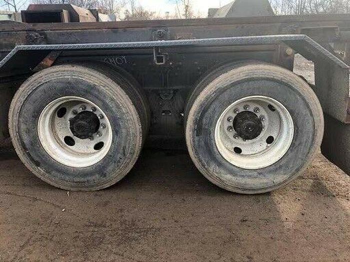 Used 2010 MRU 688S MACK ROLL-OFF