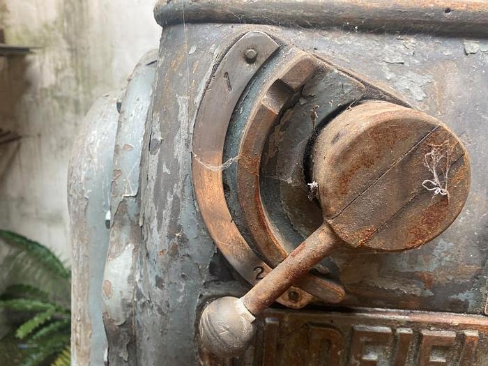 Used Oldfield & Schofield Gap Bed Center Lathe