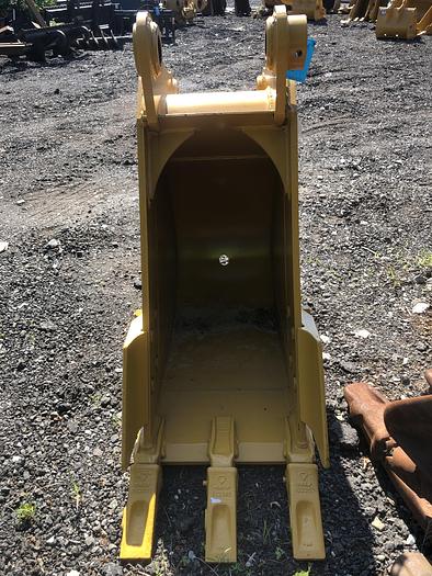 18" Excavator Bucket