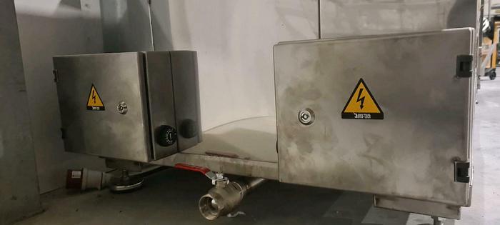 Paint stripping tank