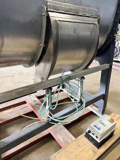 Used USED SIGMA BLENDER, 30 CUBIC FEET, STAINLESS STEEL, VARIABLE SPEED