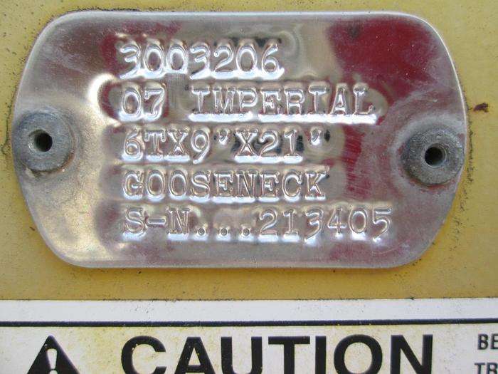 Used 2007 Imperial trailers  Deck over gooseneck equipment