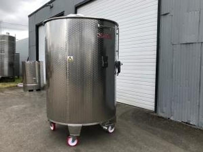 New Stock Letina 1056Gal/4000L Jacketed Mix Tank ON Wheels