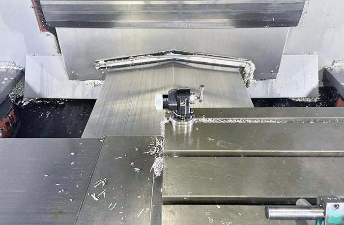 Used 2016 HURCO VMX84i Vertical Machining Center