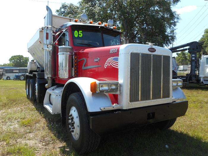 Used 2005 Peterbilt 379 Volumetric Truck