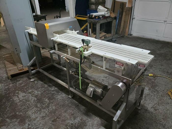 Used Ceia T/MS21 Metal Detector Food grade SS 120vv 10"x3" usable opening