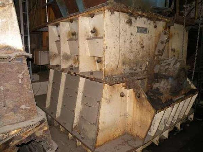 Used 56" x 60" Gruendler Hammer Hog