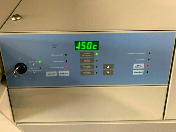 Used Thermo Scientific ULT10140-9-D19 -150 C Laboratory Chest Freezer 230V