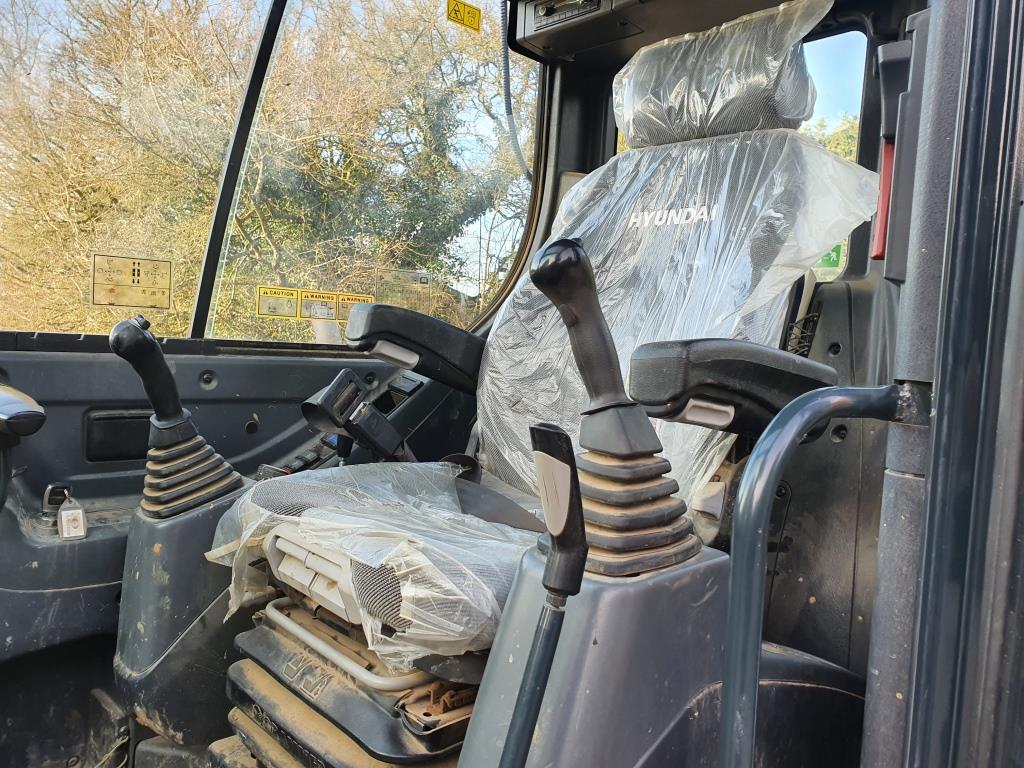 Used Hyundai Robex 60CR-9A Excavator