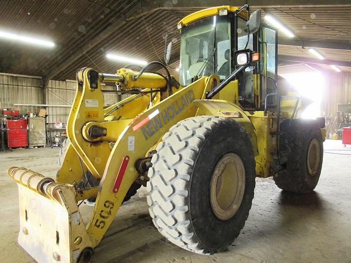 Used 2005 NEW HOLLAND W190B