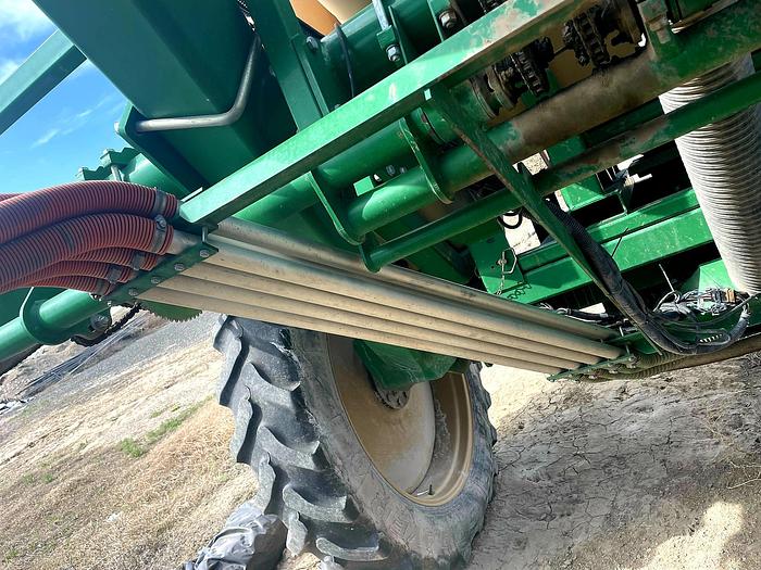 Used 2016 Great Plains YP1625 Corn Planter - 16R30