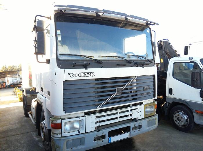 Used 1994 VOLVO F12 400 tractor unit