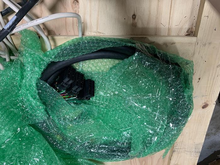 Used DENSO VS-6577M 6 AXIS CNC ROBOT 7 KG X 854MM REACH RC8 CONTROLLER MINT