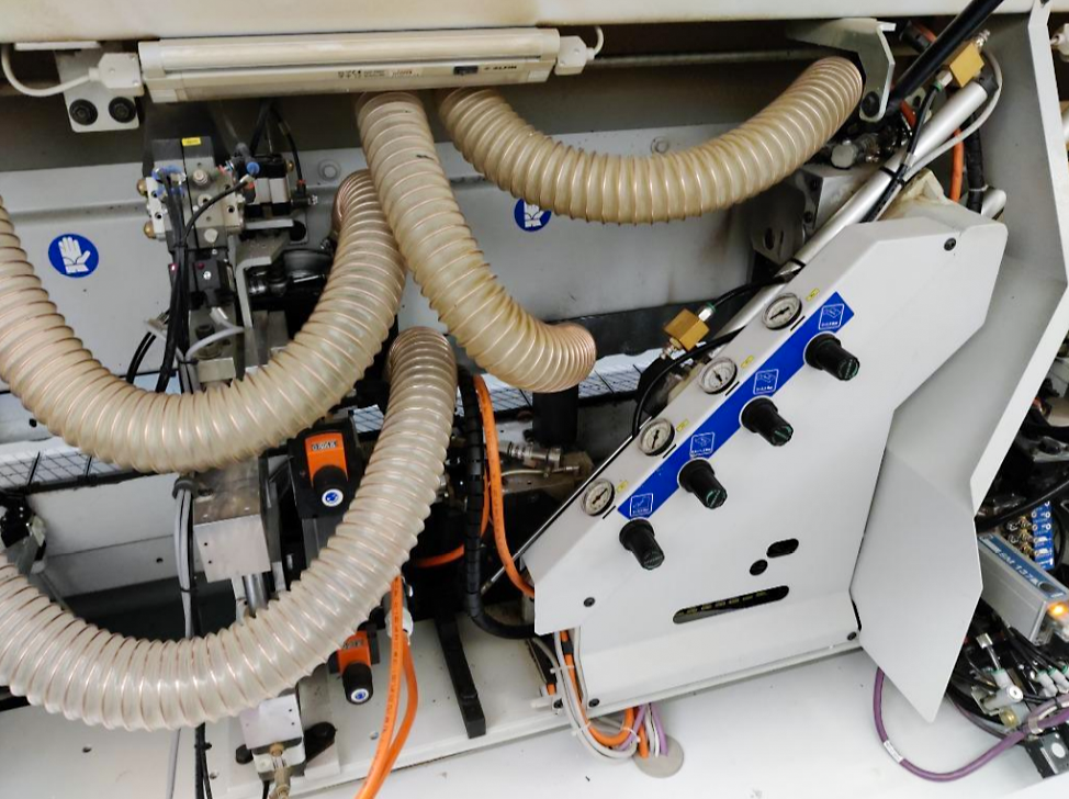 Used Biesse Akron 440 - Edgebanding - 2011