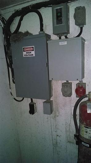 Used Doghouse/Soap Dog House Trailer