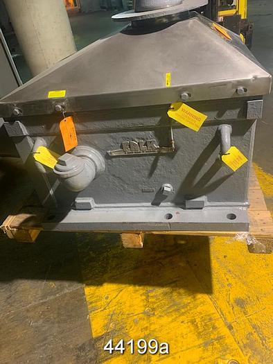 Used Falk Gear Box, Model 427ZBX2-S, Ratio 4.933/1, Input RPM 1800, 364.8 Output RPM, 500 HP