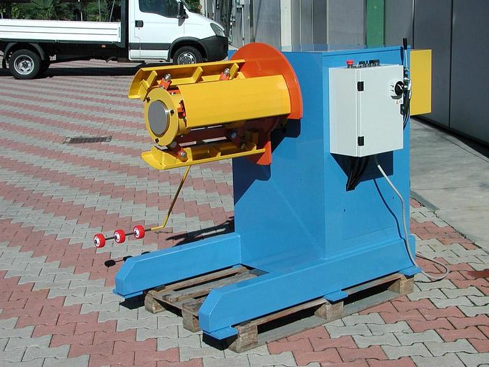 New F&P   3ton & 5ton Powered Decoilers  #3194