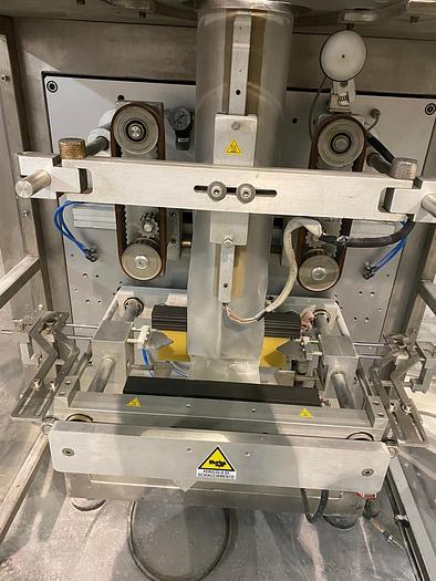 Used Mondial Pack  MV007 vertical form, fill and seal bagging machine